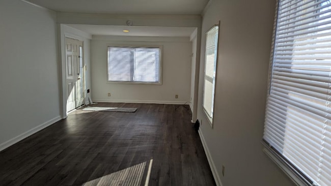 Building Photo - 1721 Mershon St