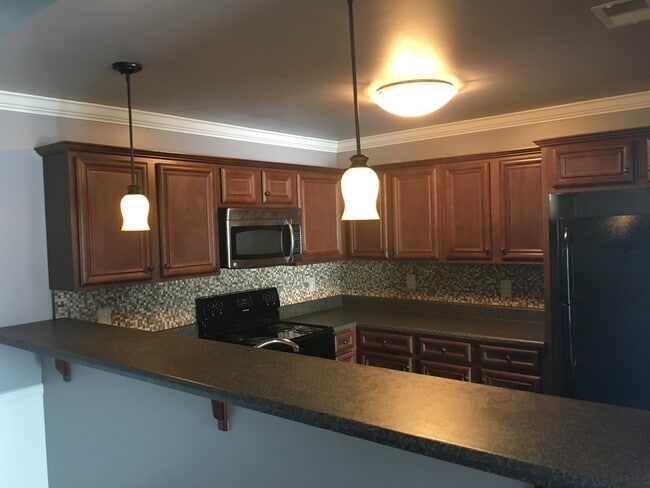 Foto del edificio - For Rent