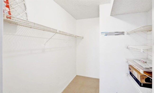 Foto del edificio - 531 N Ocean Blvd