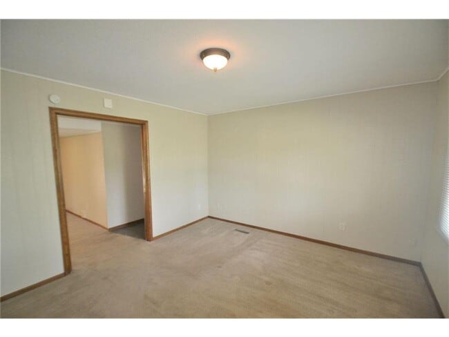 Foto del edificio - 8000 28th Ave N