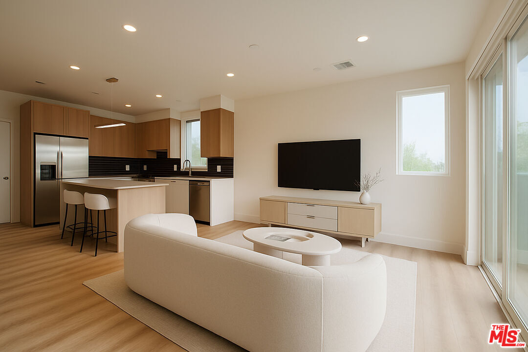 Foto principal - 5813 Lexington Ave