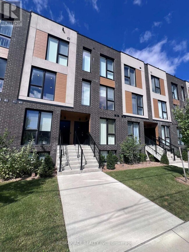 Building Photo - 168 Clonmore Dr