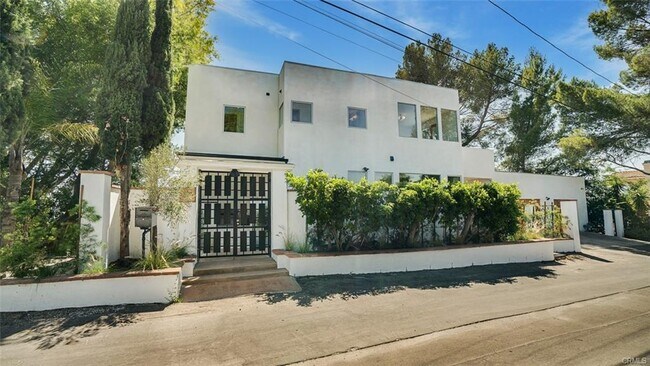 Foto del edificio - 854 W Avenue 37