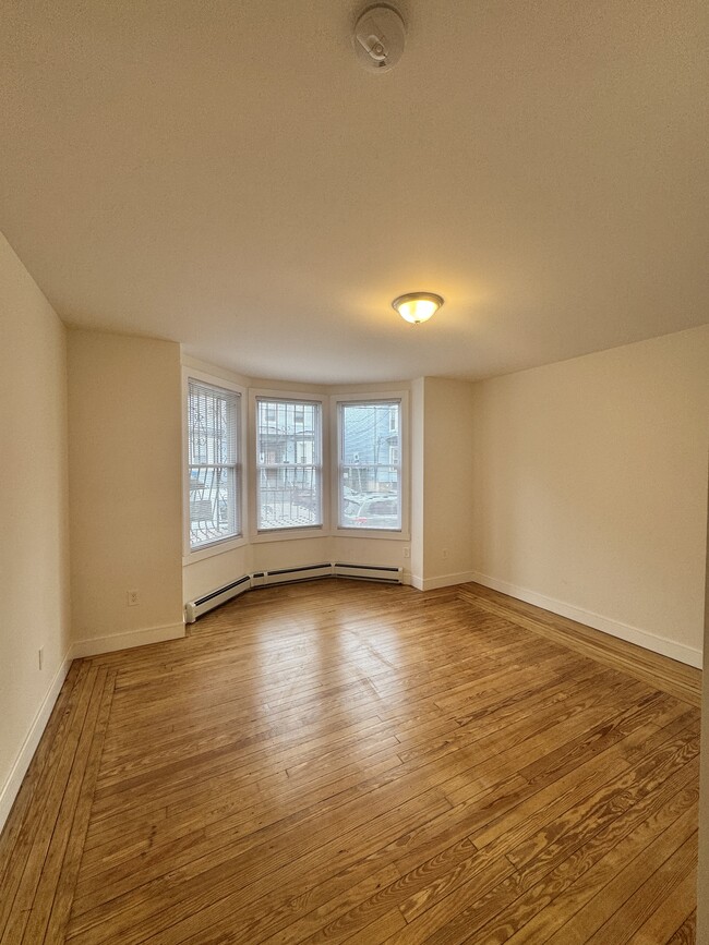 master bedroom - 196 2nd St