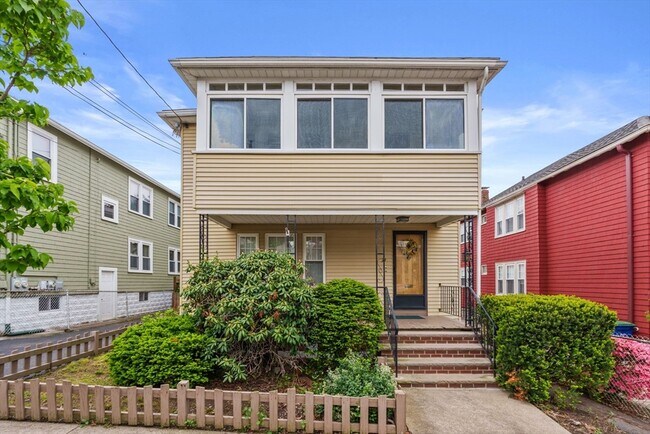 Foto del edificio - 74 Woods Ave
