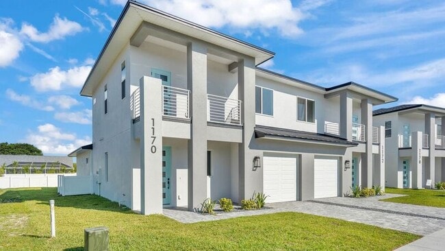 Building Photo - 1170 Windjammer Dr