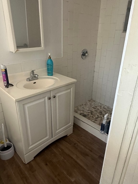 Building Photo - 291 Newport Ave