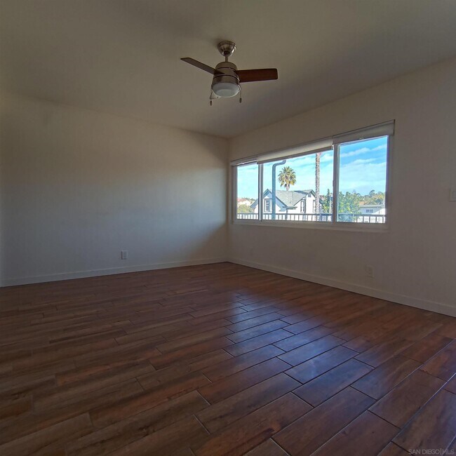Building Photo - 1456 Rosecrans St