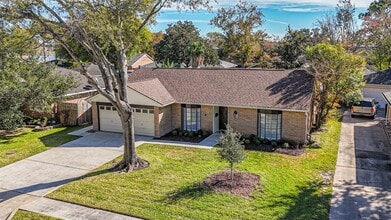 Building Photo - 1110 Buoy Rd