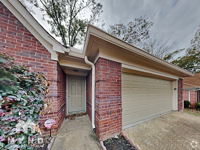 Building Photo - 7843 Freehold Dr
