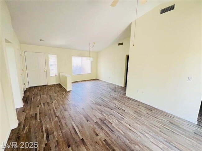 Foto del edificio - 10816 Clear Meadows Dr