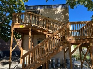 Foto del edificio - 817 E B St