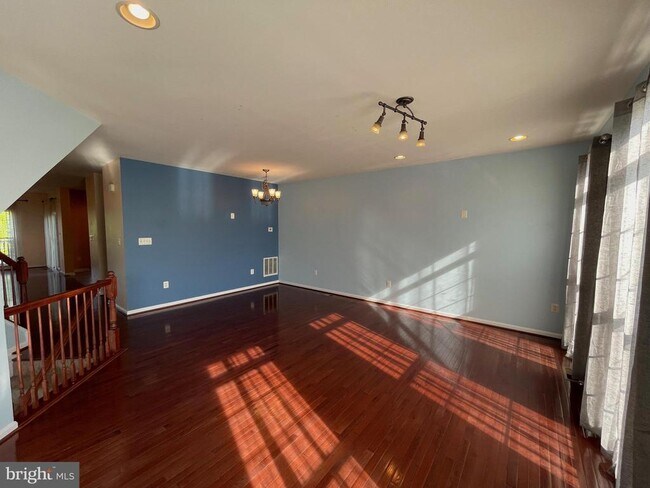 Foto del edificio - 43297 Stonegarden Terrace