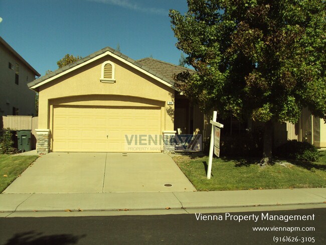 Building Photo - 548 Peace Water Ct