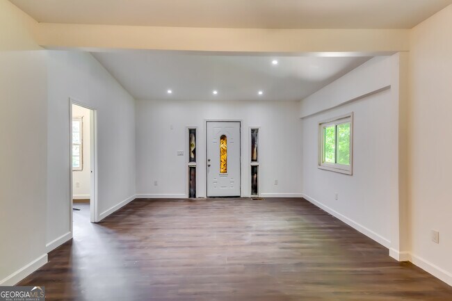 Foto del edificio - 1126 Briarcliff Pl NE