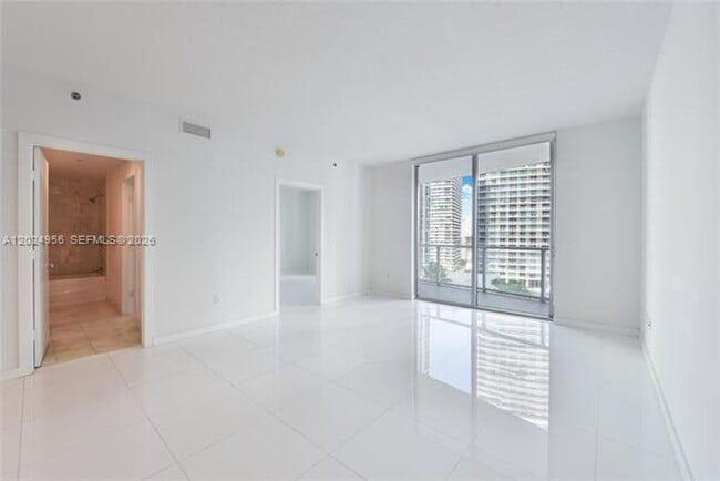Photo - 1060 Brickell Ave Apartment