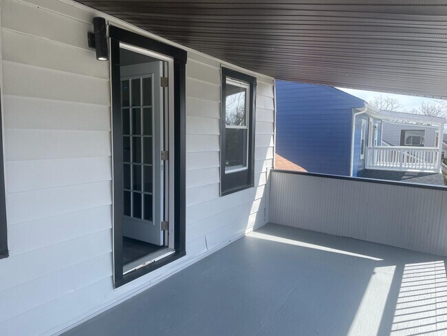 Building Photo - 2909 Mount Holly St