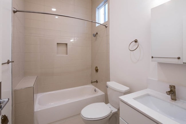 Building Photo - 1 bedroom in San Francisco CA 94110