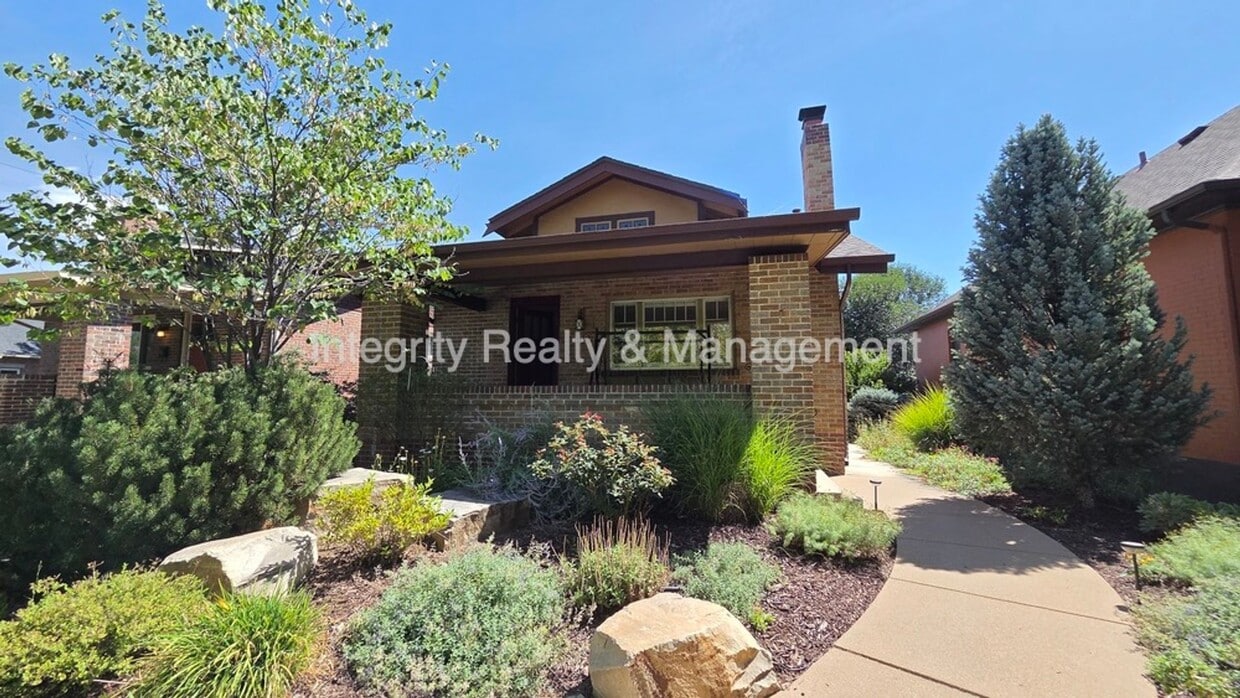 Photo - 808 S Grant St