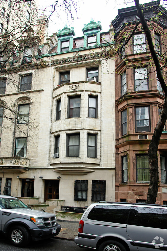 8 W 87th St, New York, NY 10024 - Apartments in New York, NY ...