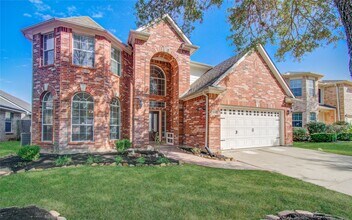 Building Photo - 1230 Blue Leaf Dr