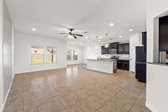 Foto del edificio - 2317 Billy Pat Rd