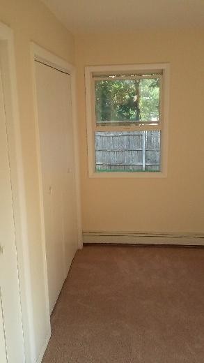 Building Photo - 39 Harvard Ln