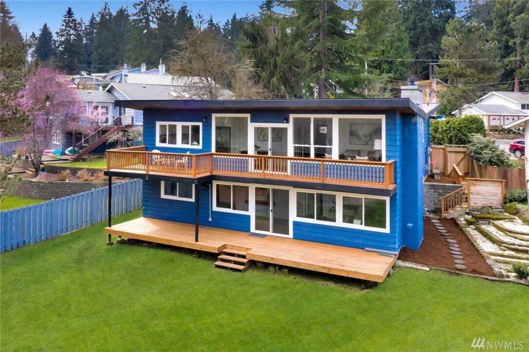Primary Photo - 1406 153rd Pl SE