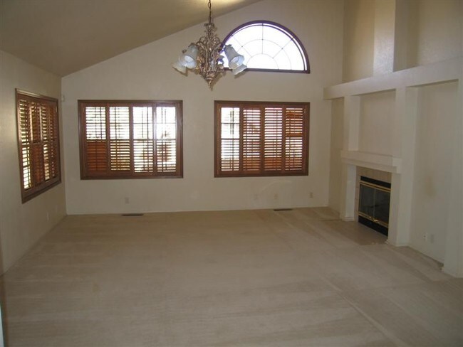 Building Photo - 1115 Blue Quail Rd NE