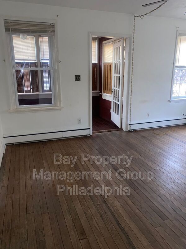 Foto del edificio - 5817 Keystone St