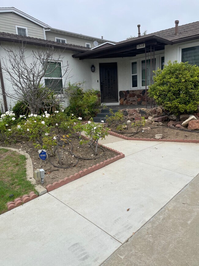 Foto del edificio - 1518 S Carmelina Ave