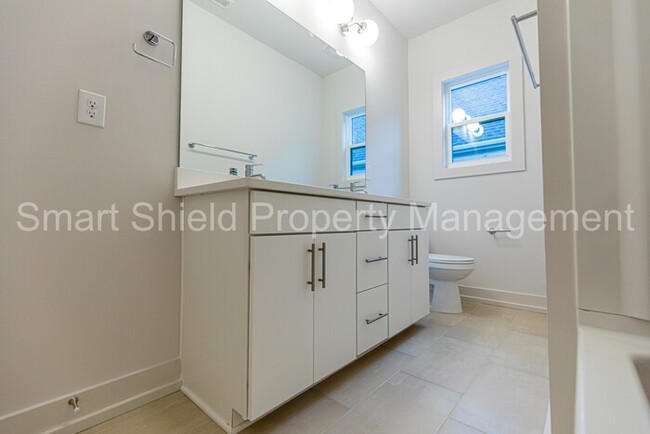 Building Photo - 4111 Merlane Dr