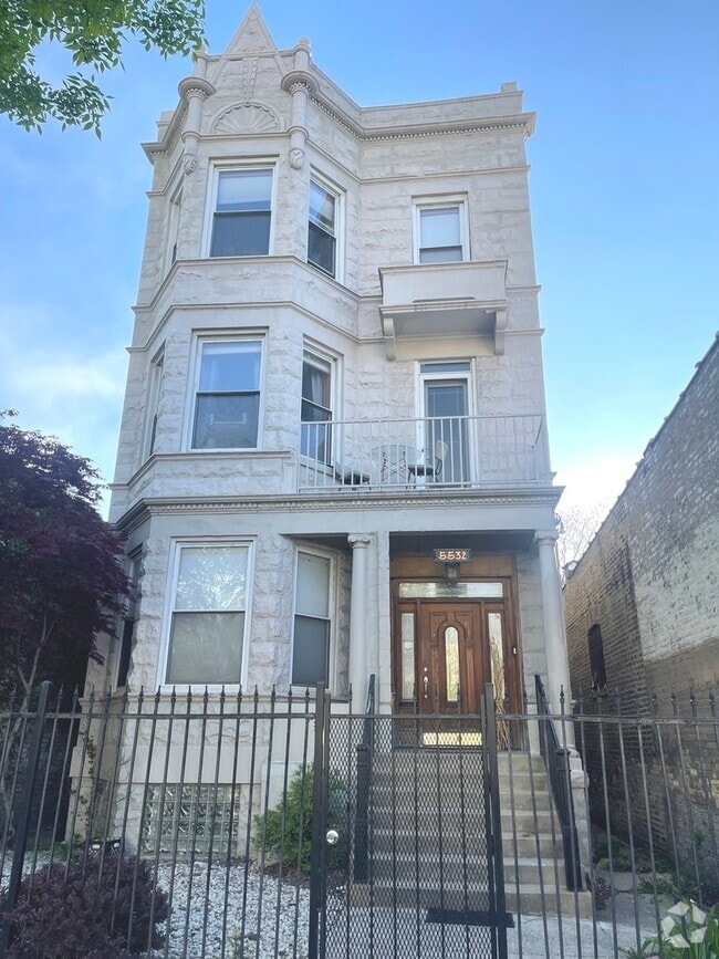 Building Photo - 5532 N Broadway