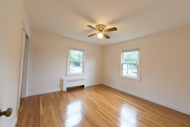 Building Photo - 75 Osceola Ave