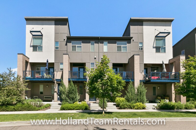 Foto principal - 2416 Uinta St