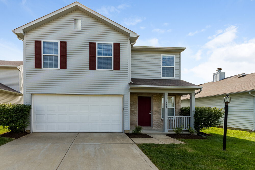 Primary Photo - 15469 Fawn Meadow Dr