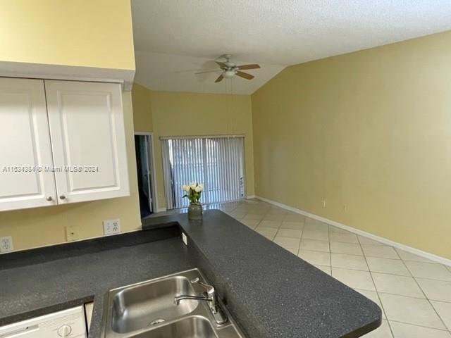 Foto del edificio - 9645 NW 1st Ct