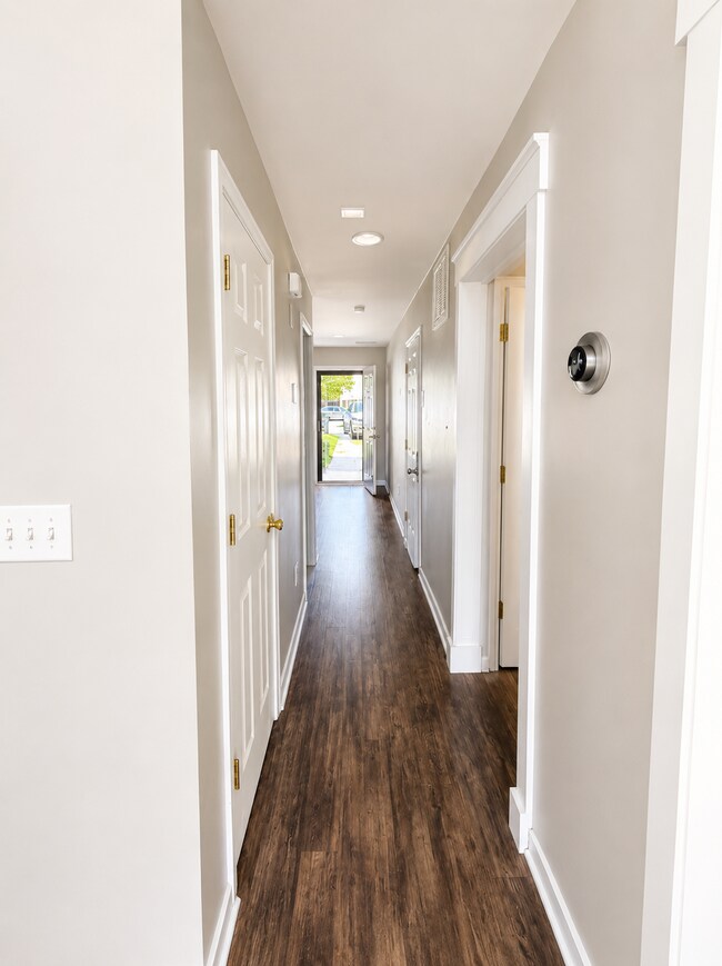 Foto del edificio - 4405 Singing Oak Ct