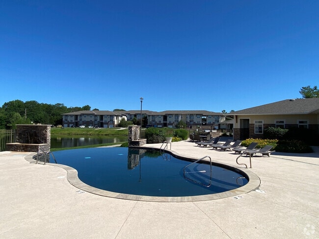 Building Photo - The Fairways Apartment Homes
