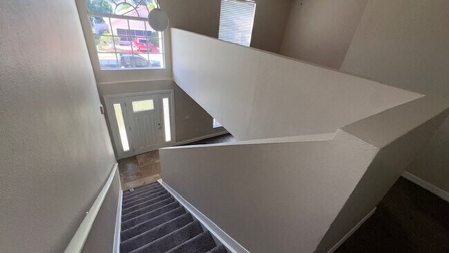 Building Photo - 4/3.5 home located at Randa Ridge!!!