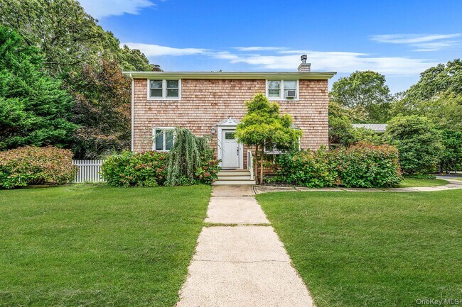 Foto del edificio - 19 Pine Tree Ln