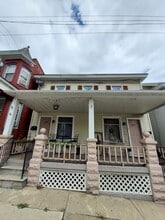 Building Photo - 135-137 Market St