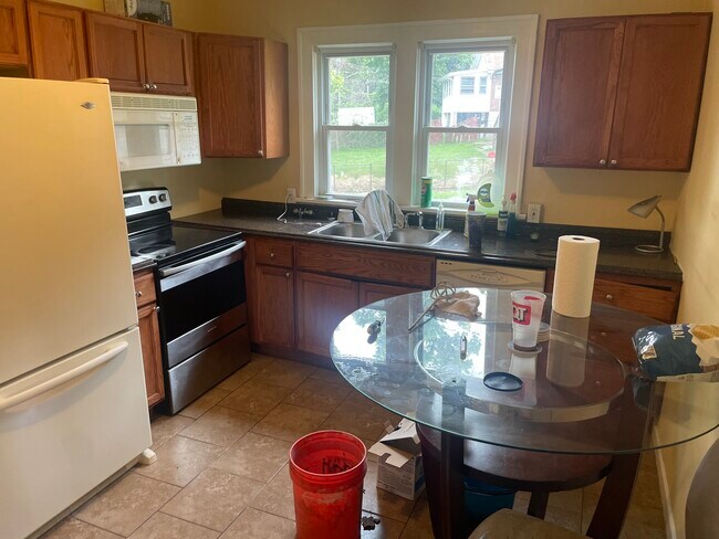 Foto del edificio - 6905 Leedale Dr