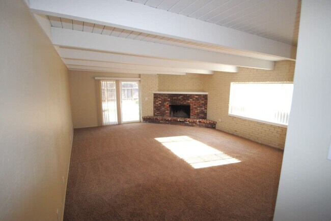 Building Photo - 311 Brentwood Rd