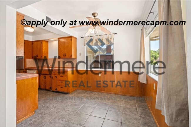 Building Photo - Vintage Charm Meets Modern Comfort – 1 Bed...