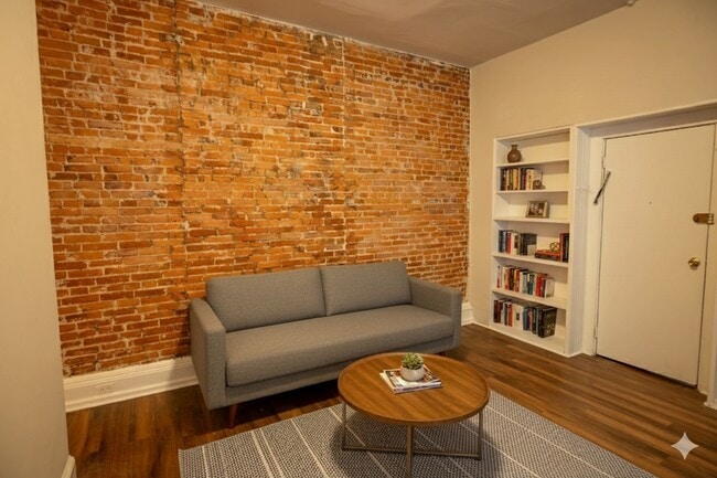 Building Photo - 4022 Spruce St