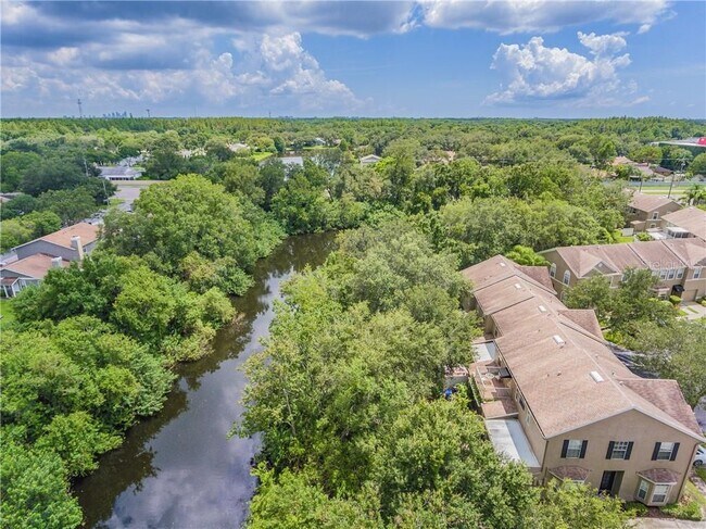 Foto del edificio - 4331 Deermont Cir