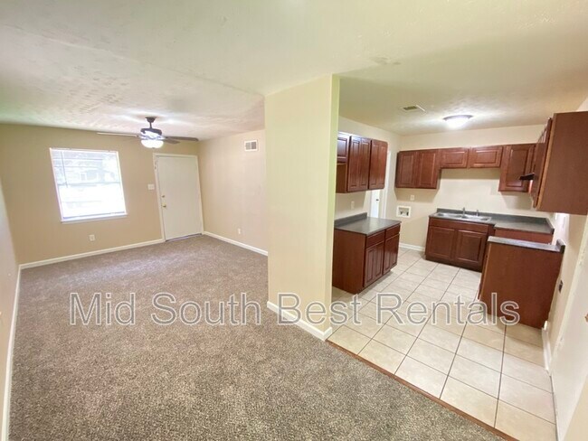 Foto del edificio - 3116 Sheffield Cove