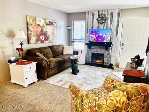 Foto principal - 2700 S White Mountain Rd