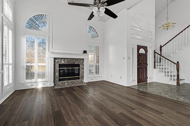 Foto del edificio - 619 Allen Rd